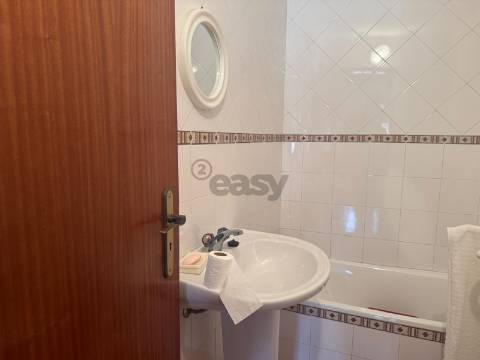 Moradia T2, usada,  Almeirim, Castro Verde