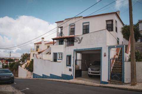 Moradia T4+1 com Garagem em Odemira