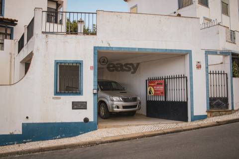 Moradia T4+1 com Garagem em Odemira