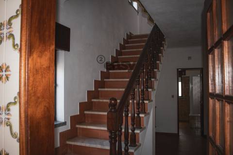 Moradia T4+1 com Garagem em Odemira