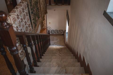 Moradia T4+1 com Garagem em Odemira