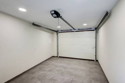 Moradia T4 com piscina em Odivelas