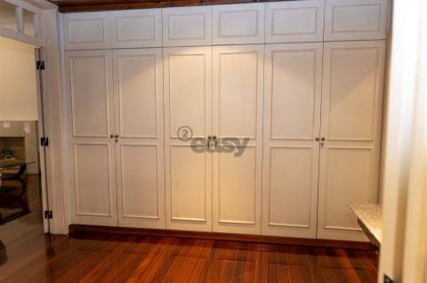 T2 com parqueamento na Rua Braancamp para arrendar