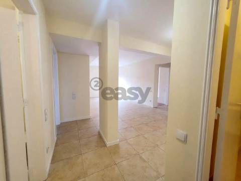 T2 remodelado nas Mercês