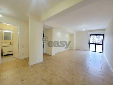 T2 remodelado nas Mercês