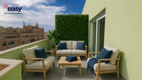 Apartamento T4 Duplex - Avenida de Fitares