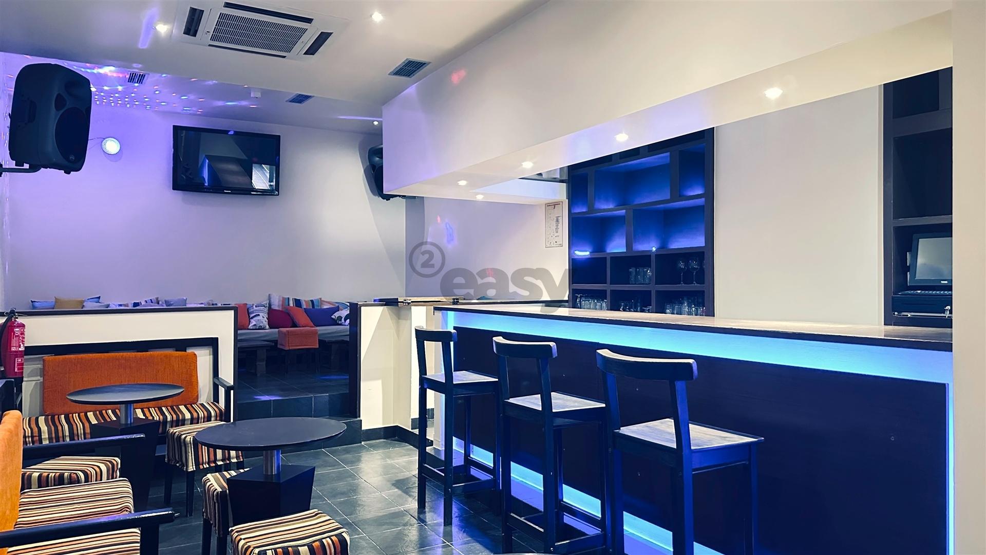 Espaço comercial, equipado, pronto a funcionar, Vila Viçosa