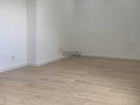 T3 Remodelado Amadora - Oferta da Escritura!