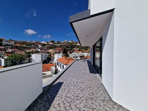 Moradia Isolada T2 Arrendamento em Imaculado Coração de Maria,Funchal