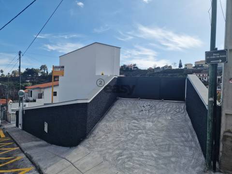 Moradia Isolada T2 Arrendamento em Imaculado Coração de Maria,Funchal