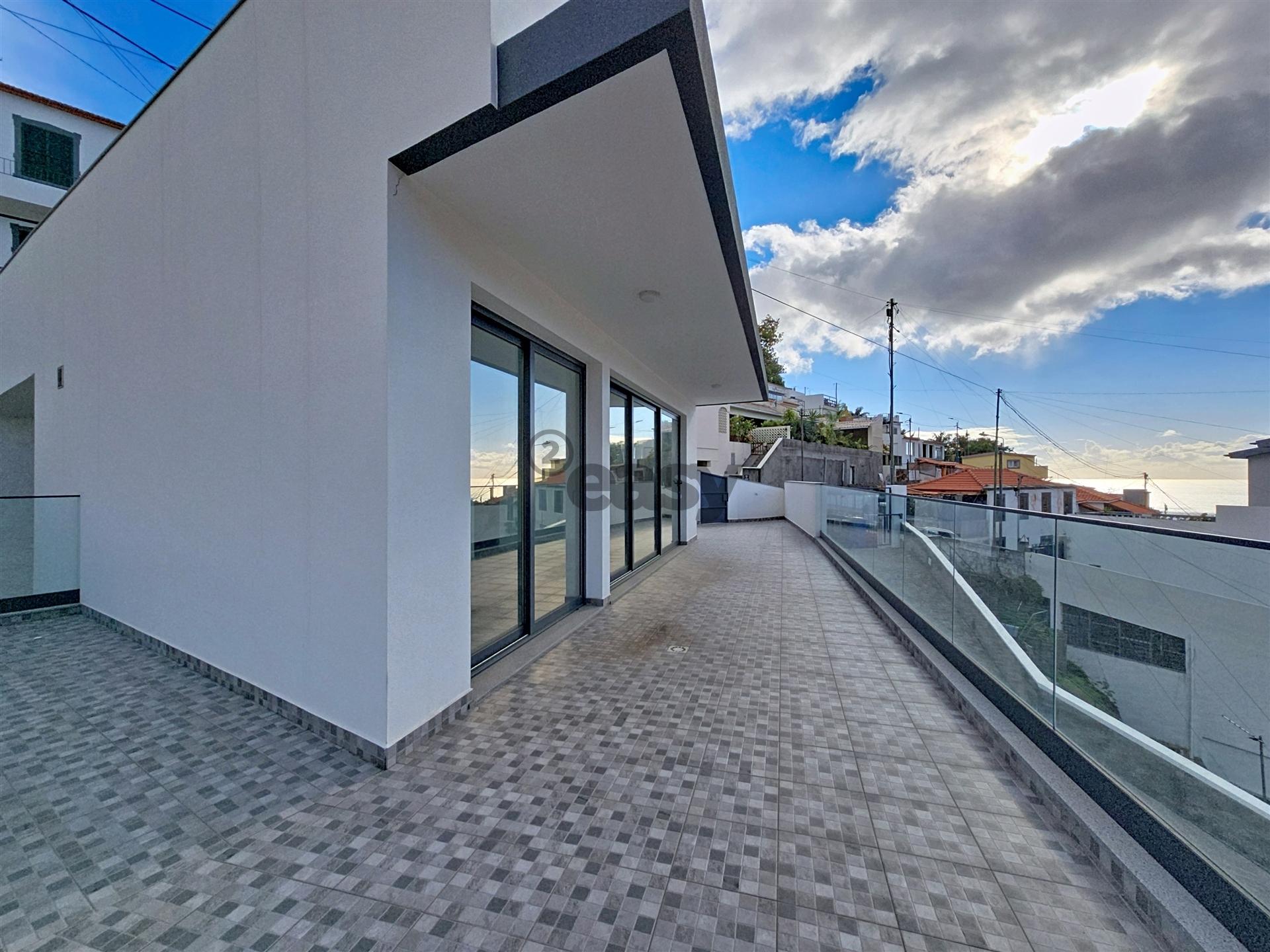 Moradia Isolada T2 Arrendamento em Imaculado Coração de Maria,Funchal