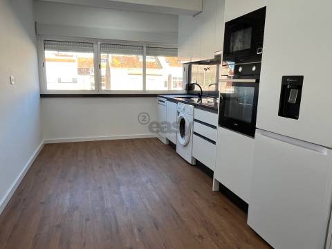 T3 Totalmente Remodelado Oferta da Escritura