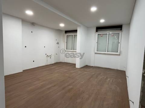 T3 Totalmente Remodelado Oferta da Escritura