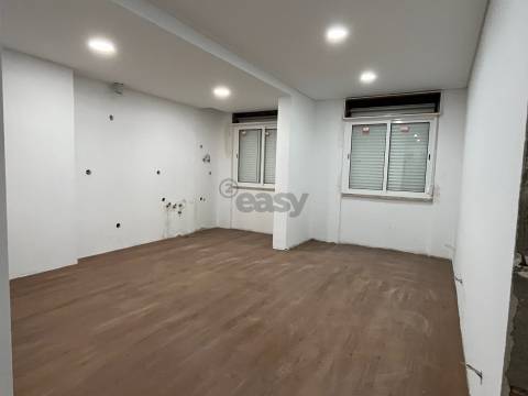 T3 Totalmente Remodelado Oferta da Escritura