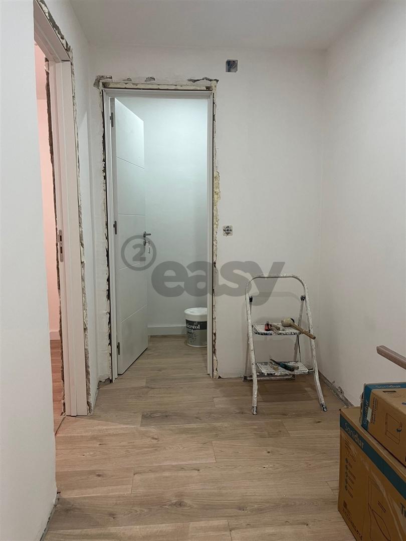 T3 Remodelado Excelente Oportunidade centro de Alverca