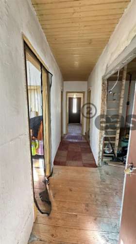 Moradia T4+1 com 9 Divisões em Alvisquer, Belver, Gavião – Habitável e com Potencial