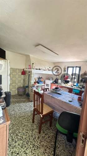 Moradia T4+1 com 9 Divisões em Alvisquer, Belver, Gavião – Habitável e com Potencial