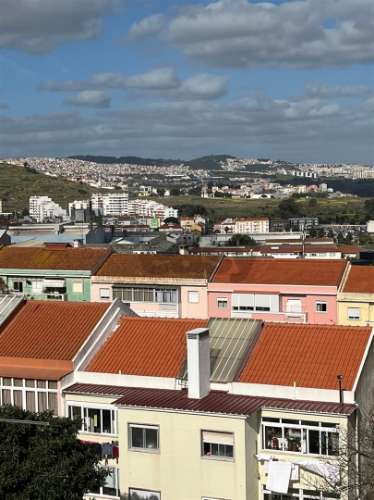 T3 Damaia de Cima Oferta da Escritura