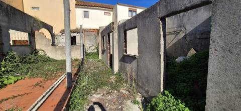 Lote de terreno 326m² na Vermelha, Cadaval