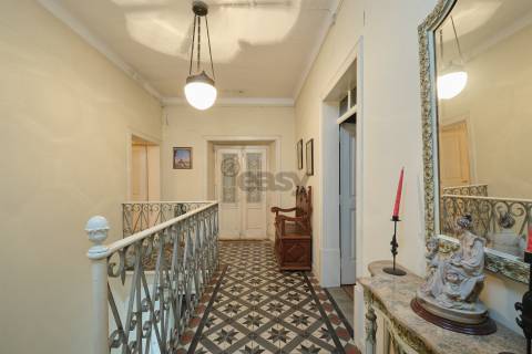 Casa Senhorial  com Miradouro, Terraço, Logradouro e Jardim, 958m2