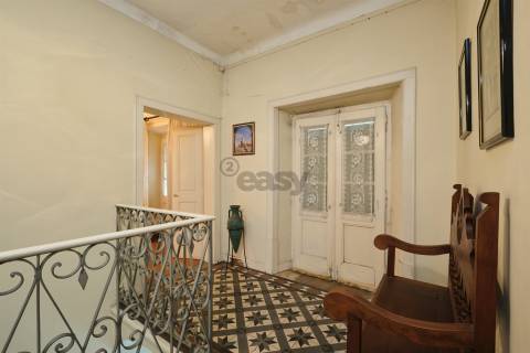 Casa Senhorial  com Miradouro, Terraço, Logradouro e Jardim, 958m2