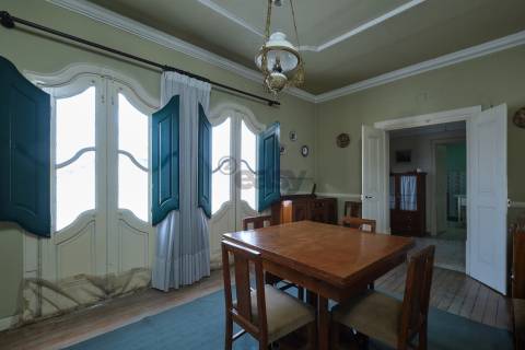 Casa Senhorial  com Miradouro, Terraço, Logradouro e Jardim, 958m2