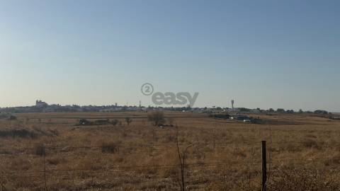 Terreno rústico com 4.5ha, Casével, Castro Verde