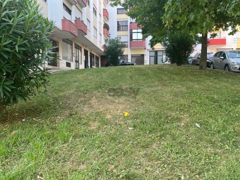 Oportunidade Única! Apartamento T3 com Suite nos Moinhos da Funcheira