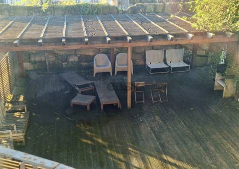 APARTAMENTO T1 COM LOGRADOURO DE 78M2