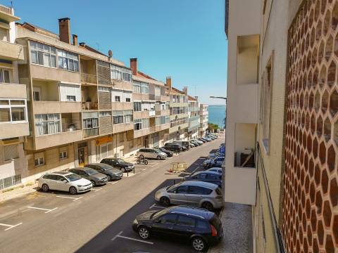 T2 na Graça arrendado por 825€/mes por mais 1 ano