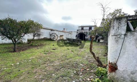 Casa Senhorial com 20 divisões na Vidigueira