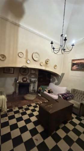 Casa Senhorial com 20 divisões na Vidigueira