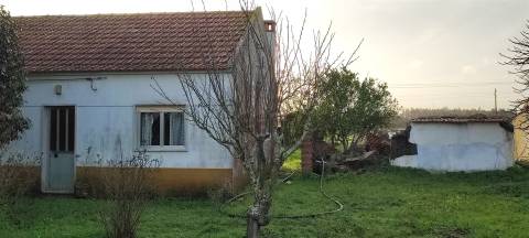 Moradia T3,  para Venda, Rua dos Guerreiros em Taipadas - Canha