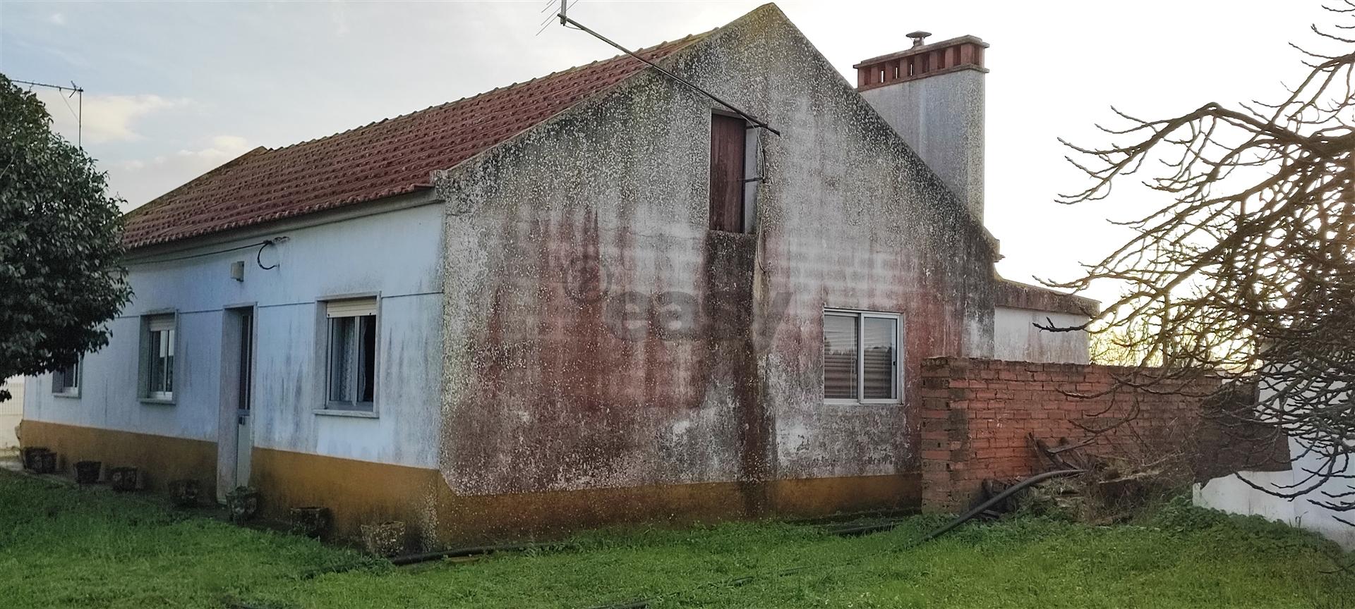 Moradia T3,  para Venda, Rua dos Guerreiros em Taipadas - Canha