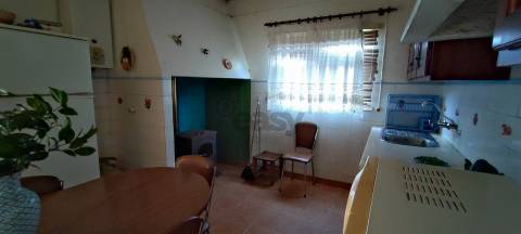 Moradia T3,  para Venda, Rua dos Guerreiros em Taipadas - Canha