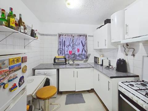 Apartamento T1 Venda em Caniço,Santa Cruz