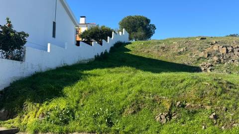 Terreno Urbano com 450m2, Aldeia do Corvo, Castro Verde