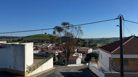 Terreno Urbano com 450m2, Aldeia do Corvo, Castro Verde