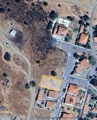 Terreno Urbano com 450m2 na Aldeia do Corvo, Castro Verde