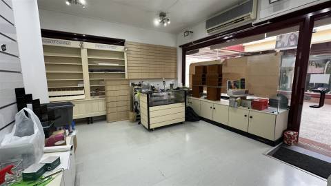 Loja  Arrendamento em Odivelas,Odivelas