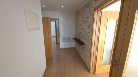 T3 nas Colinas Cruzeiro com 4 parqueamentos