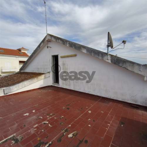 Moradia Terrea isolada T4