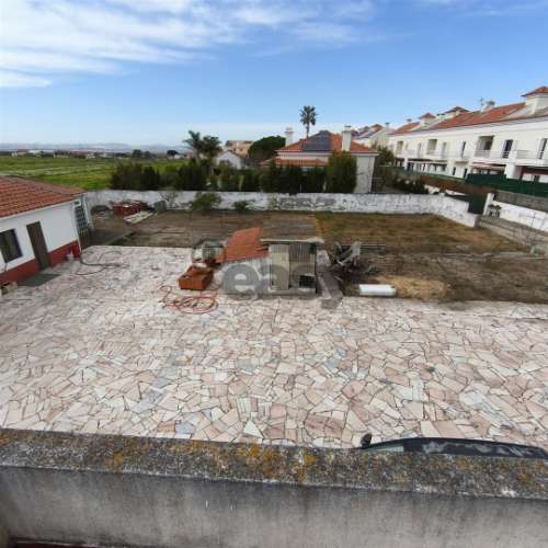 Moradia Terrea isolada T4