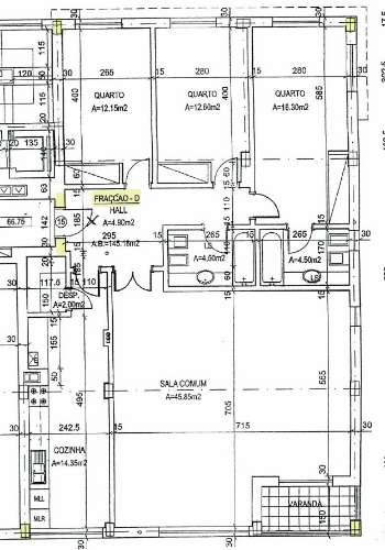 Apartamento T3 em Queijas com 2 Parqueamentos e Arrecadação