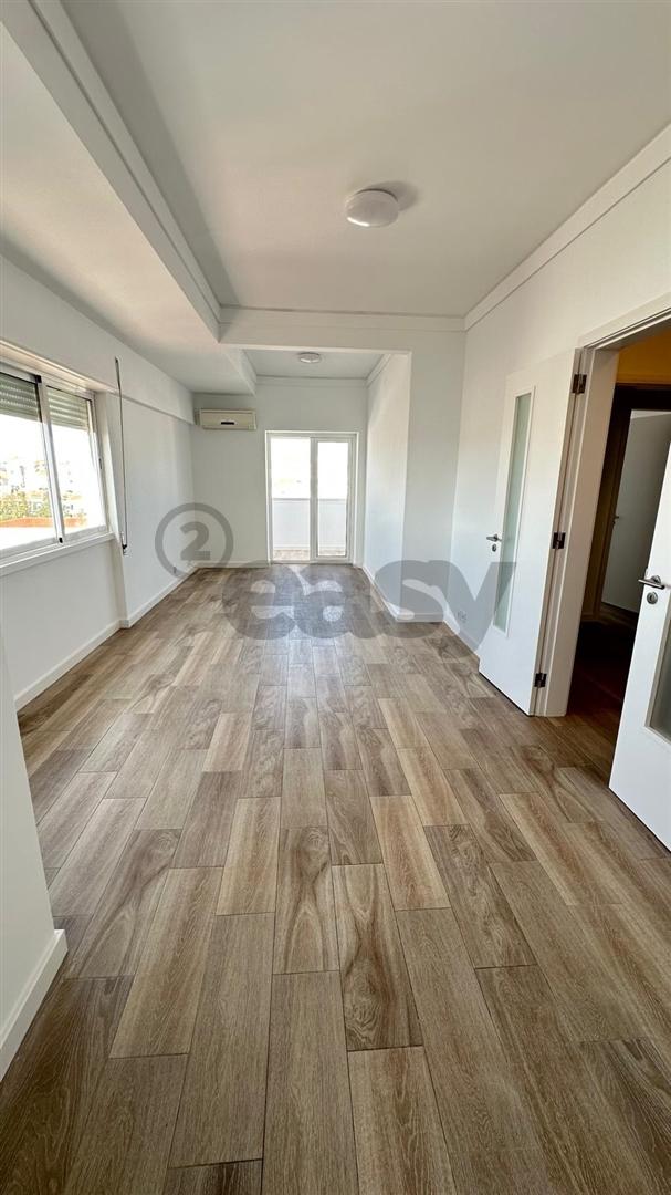 Apartamento T3 Remodelado a estrear em Beja
