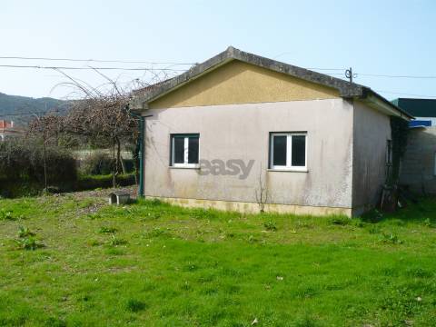 Moradia T1 a 30m do Rio Coura em Covas | V.N. Cerveira