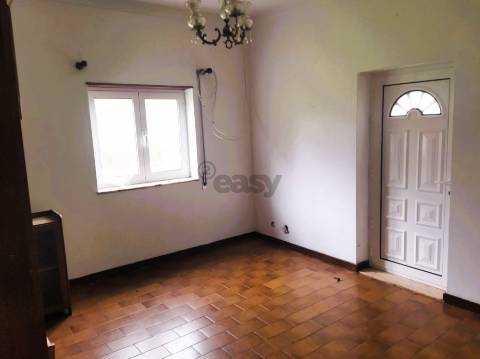 Moradia T1 a 30m do Rio Coura em Covas | V.N. Cerveira