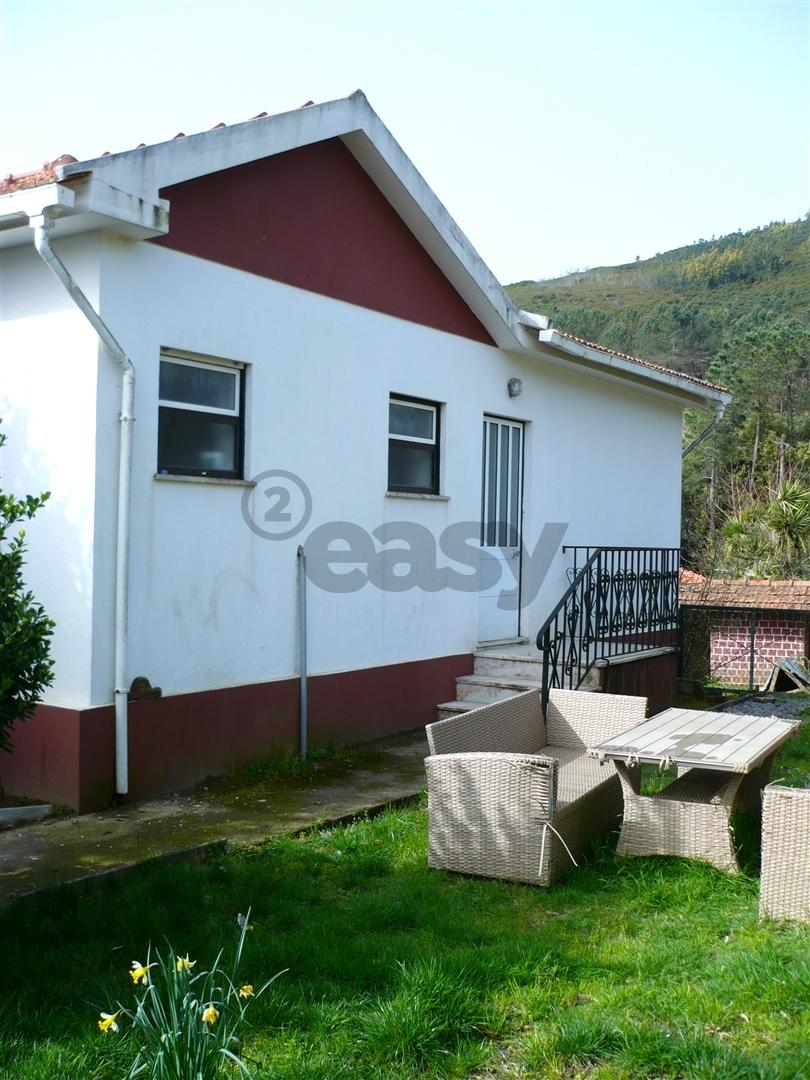 Moradia T2 em Covas com 500m² de Terreno | V.N. Cerveira
