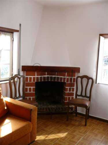 Moradia T2 em Covas com 500m² de Terreno | V.N. Cerveira