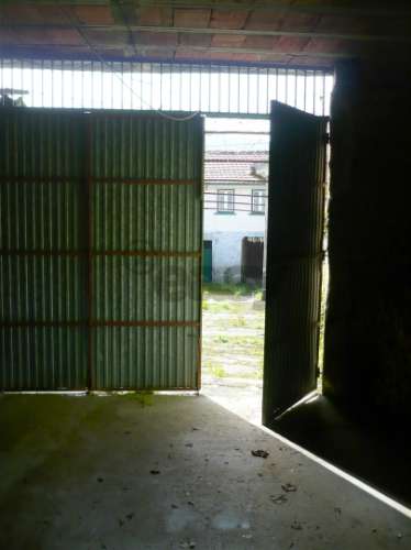 Quinta Minhota em Covas: Pedra, Água de Mina e Vistas Infinitas